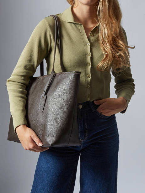 Leather Caviar Tote Bag Milano Brown caviar CA19111N other view 1